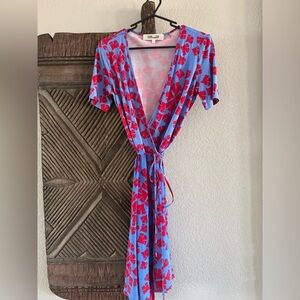 Diane Von Furstenberg DVF 100% silk wrap dress